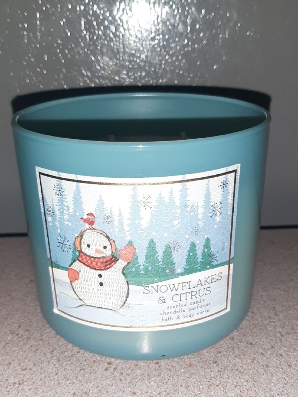 Bath & Body Works Snowflakes & Citrus 3 Wick Candle 14.5oz